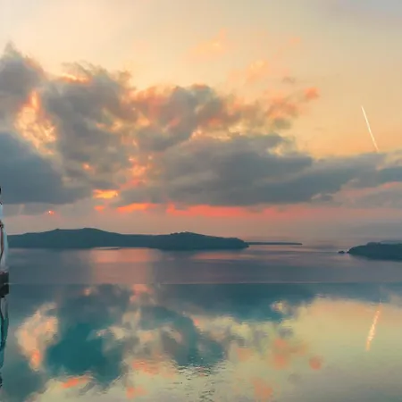 웨스트 이스트 스위트 이메로비글리