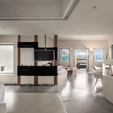 West East 5*