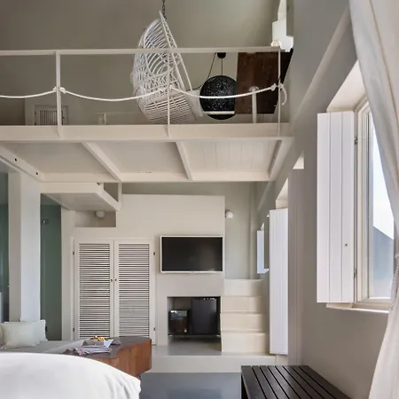 West East Semesteranläggning (resort) 5*