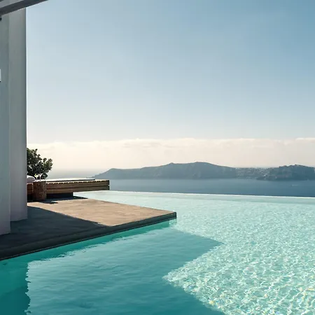 Semesteranläggning (resort) West East 5*