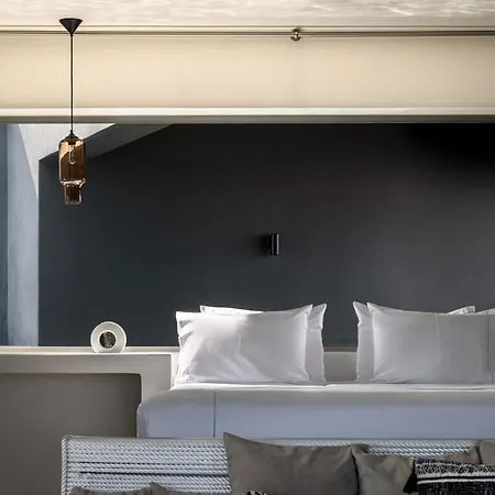 West East 5* Imerovigli (Santorini)