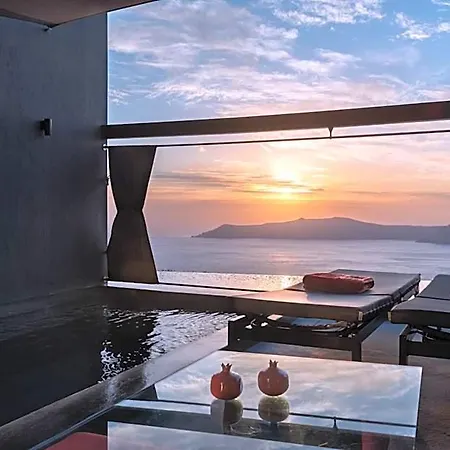 Θέρετρο West East 5*