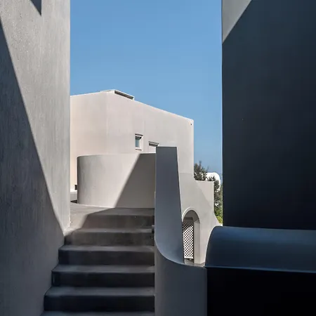 West East Imerovigli (Santorini)