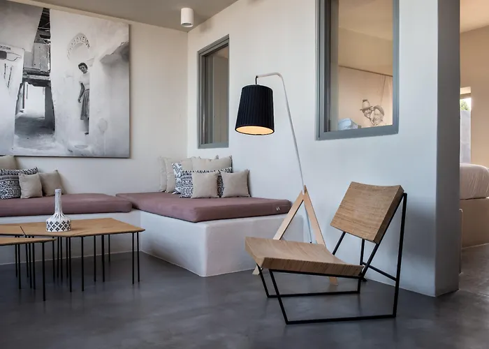 Resort West East Imerovigli (Santorini)