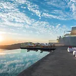 Resort West East Imerovigli (Santorini)