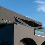 West East Resort 5*