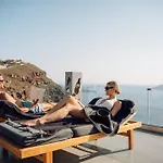West East Resort 5*