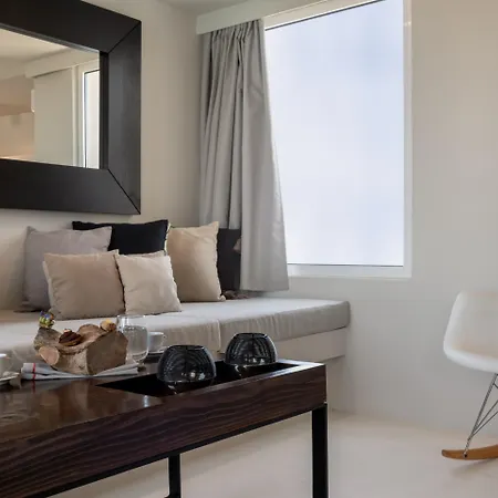 リゾート ウエスト イースト スイーツ