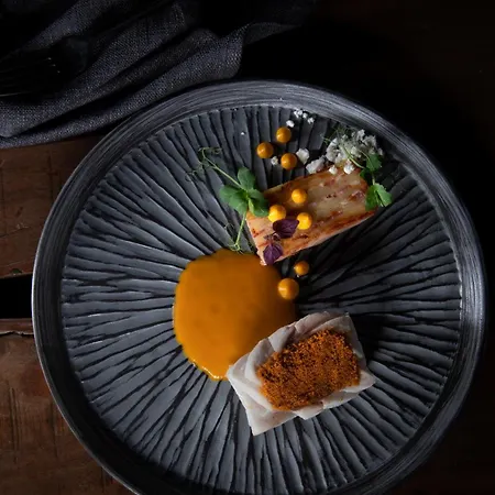 リゾート ウエスト イースト スイーツ イメロヴィグリ