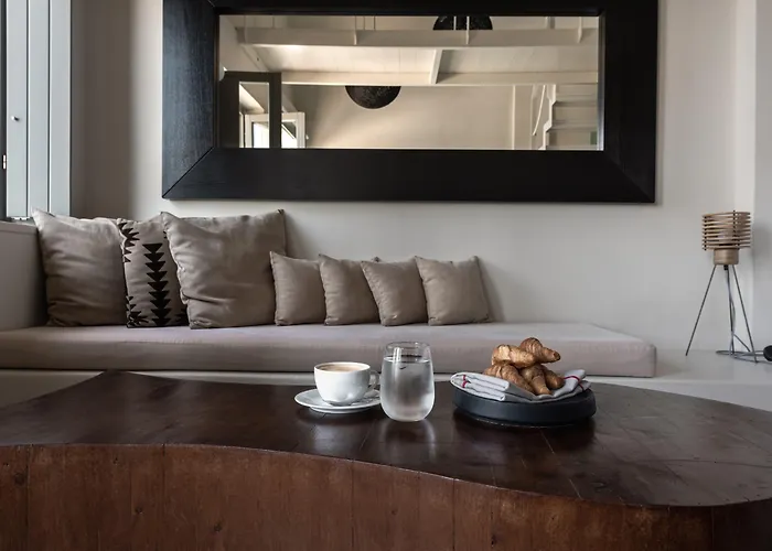 West East Imerovigli (Santorini)