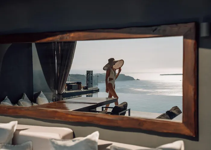 منتجع ويست إيست سويتس