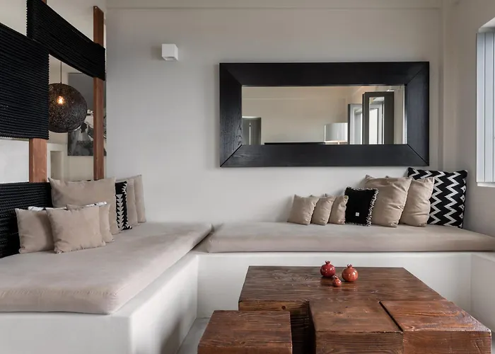 ويست إيست سويتس