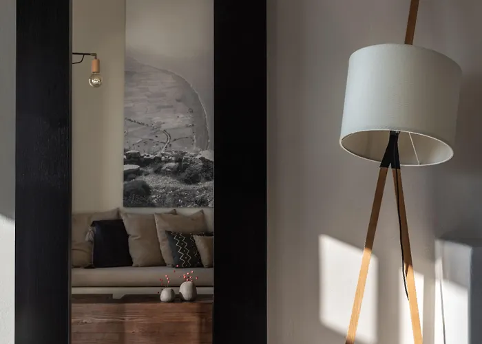 West East Resort Imerovigli (Santorini)